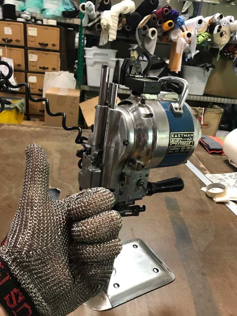 Medieval MJ Glove Makes For Flashy Handsaving