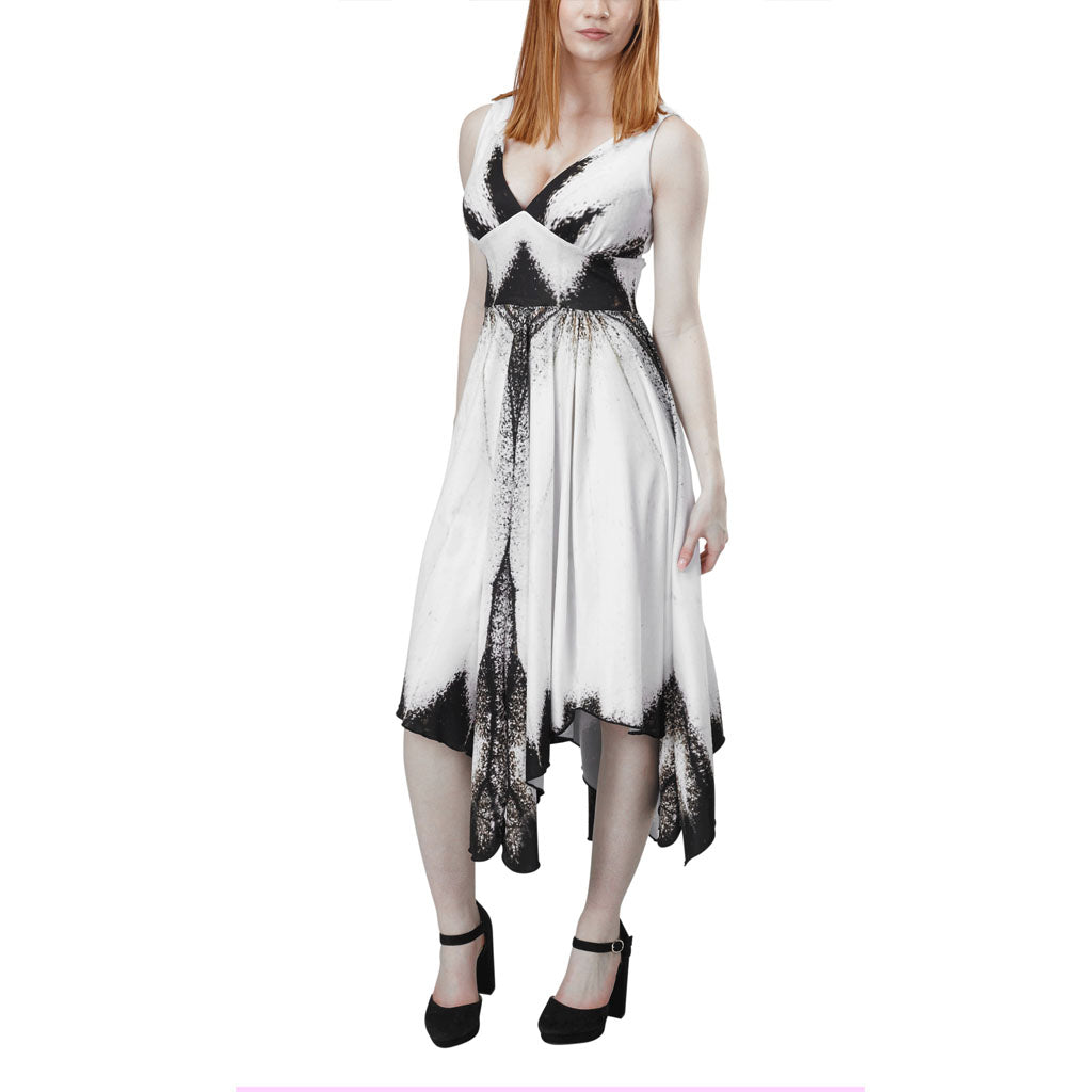 white dress with black butterflies Large Butterfly M Black dress Nine West From family photoshoots to Size:Youth's 4 Wide baby girls birthday